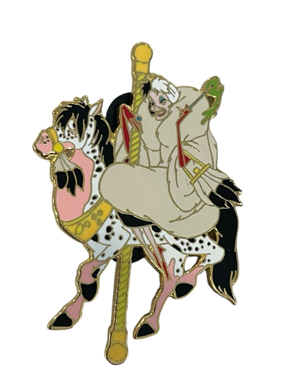 Disney Pin Cruella De Vil Carousel Merry Go Round Horse LE 1000 EUC